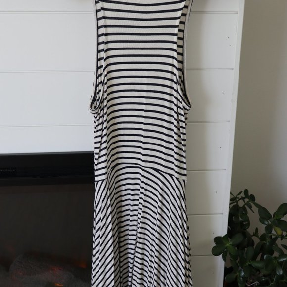 Maurices Size Small Navy and White Stripe Dress - Picture 6 of 6